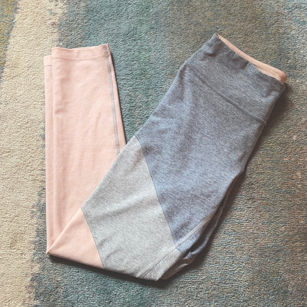 Outdoor Voices 'Springs 7/8 Legging' 💗